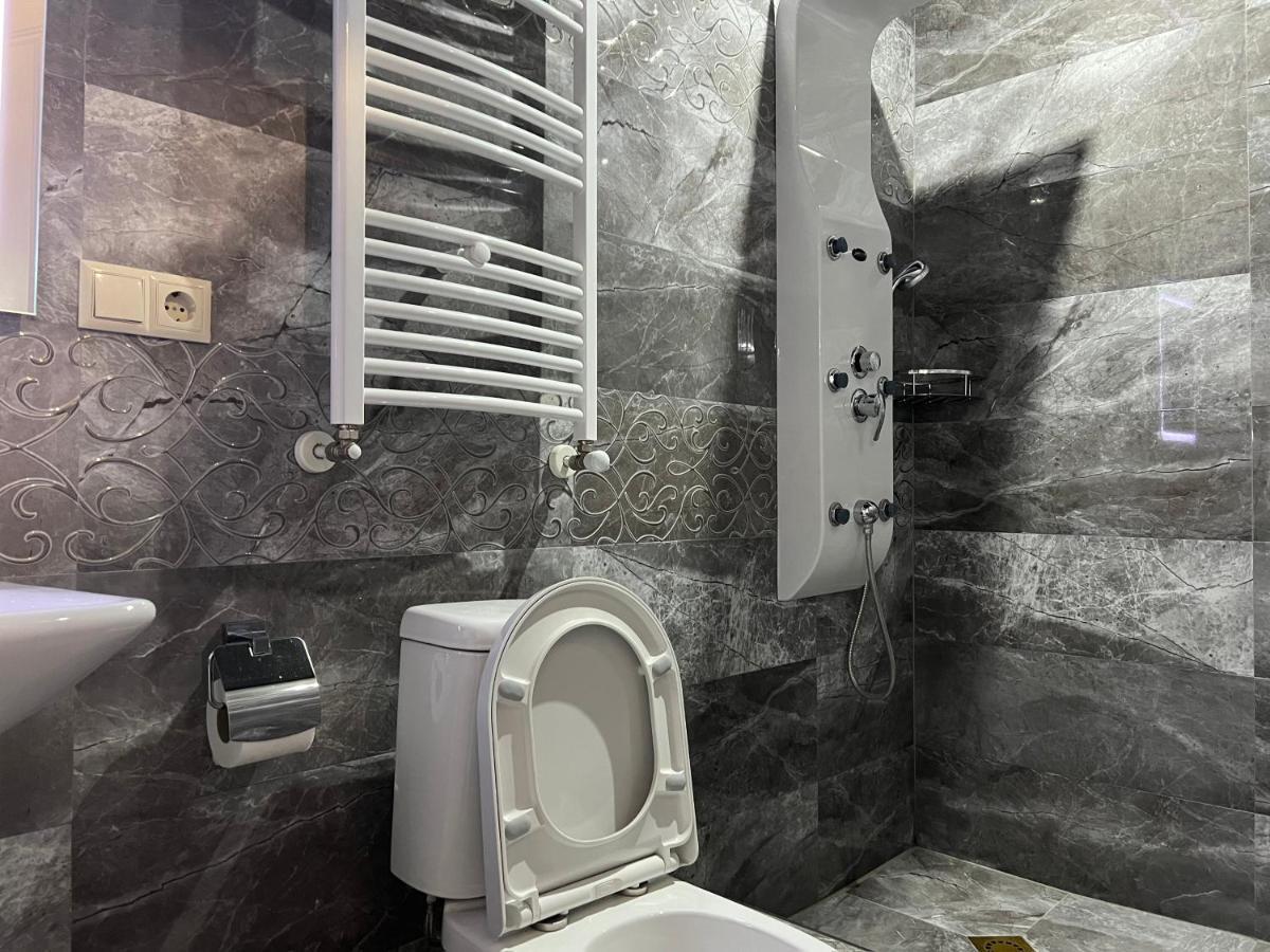 Cosy Apartment In The City Centre Tbiliszi Kültér fotó